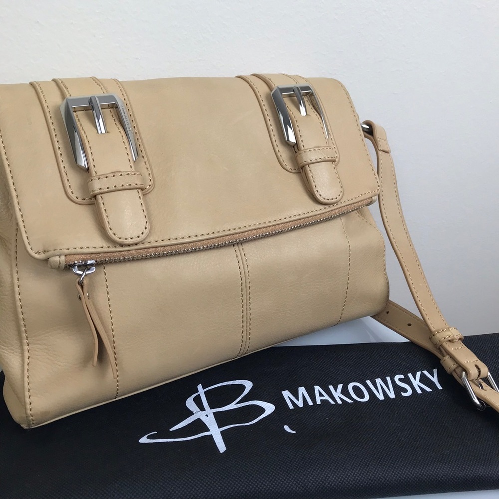 B. Makowsky Linda Flap Crossbody Bag ⬇️